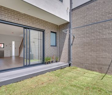 7/16 Mikado Street, Hadfield - Photo 6