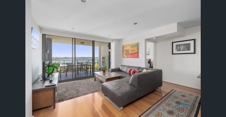 FULLY FURNISHED & EQUIPPED - Photo 2