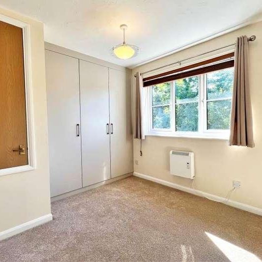 Woking, Surrey, GU22 - Photo 1