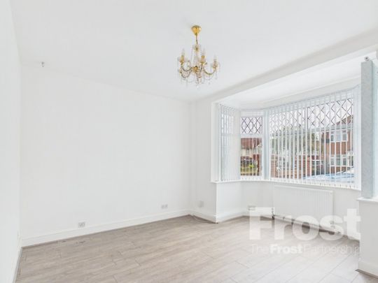 Park Road, Hounslow,TW3 - Photo 1