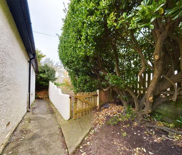 3 bedroom detached house to rent - Photo 6