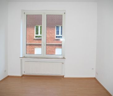 2-Zimmer-Wohnung ca. 50m² im Gerichtsviertel, Nähe Kaiserstraßenvie... - Photo 1