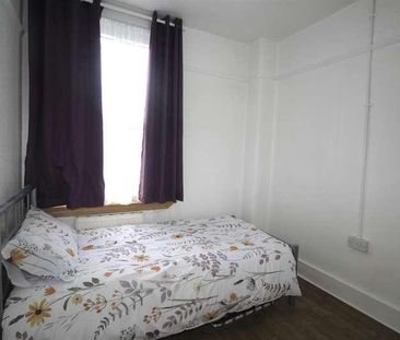 Suffolk Road, Enfield, EN3 - Photo 1