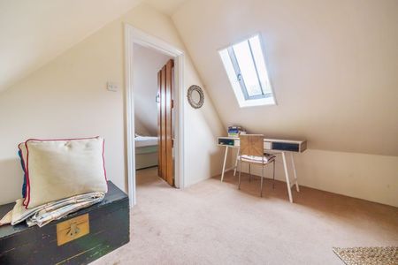 Linchmere Ridge, Haslemere - 1 bedroomProperty for lettings - Seymours - Photo 5