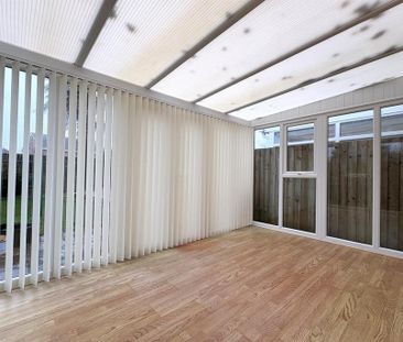 3 bedroom semi-detached house to rent - Photo 5