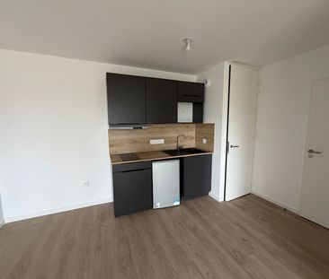 Location Appartement 2 pièces 50m² - Photo 3