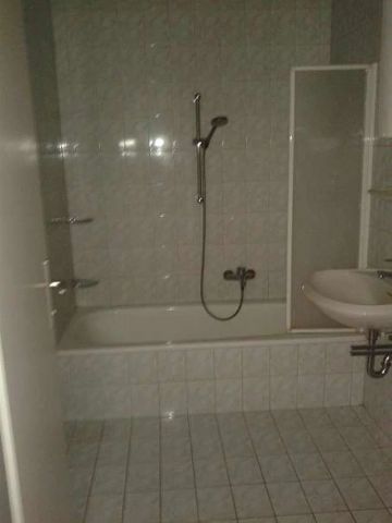 Helle 3-Zimmer-Wohnung mit Balkon und PKW-Stellplatz in ruhiger Wohnlage in Obernberg - Foto 3