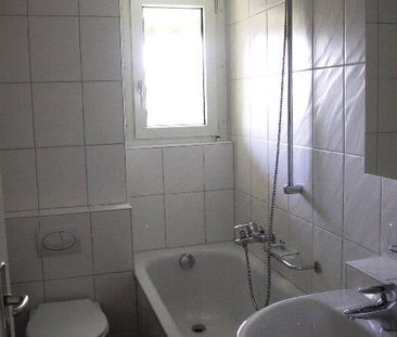 "Günstig wohnen mit guten ÖV-Anschluss - befristete Dauer!" - Foto 1