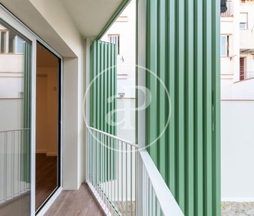 Newly built apartment for rent in Sants - Photo 1