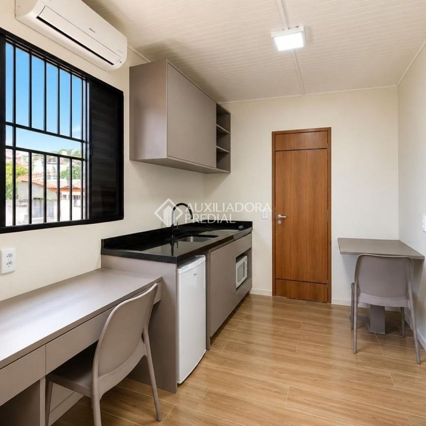 Studio com 1 quarto e 20m² para alugar em Córrego Grande, Florianópolis. - Foto 1