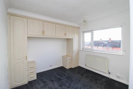 Linden Close, Dewsbury - Photo 4