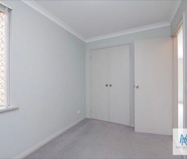 South Perth - Photo 6