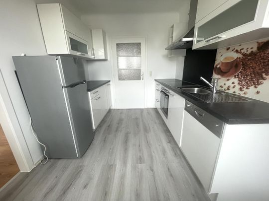 UNBEFRISTET!!! Schöne 2 Zimmer Wohnung in bester Innenstadtlage!! - Photo 1