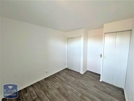 Location Appartement 3 pièces 62m² LOOS 59120 - Photo 3