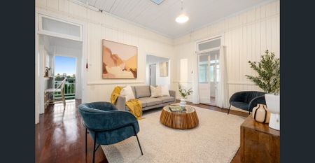 Sky-high position with lifelong, grandstand city views – 3.3km to CBD - Photo 3