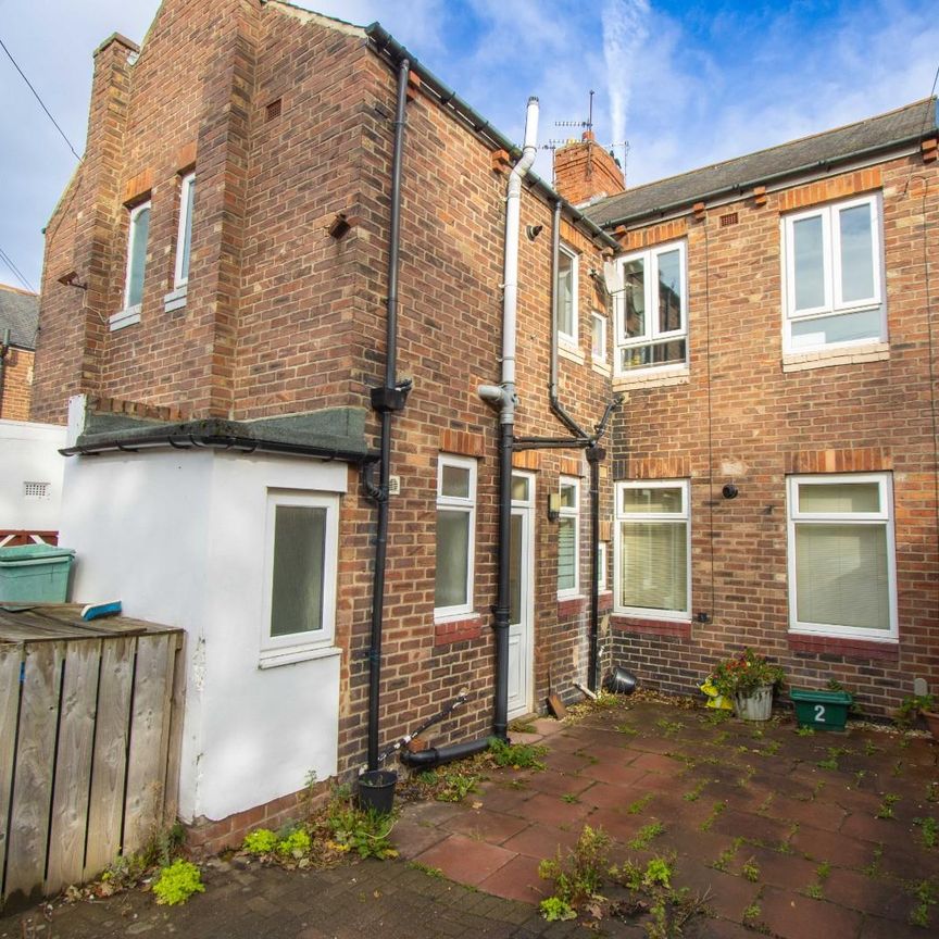 Glens Flats, High Pittington, Durham - Photo 1