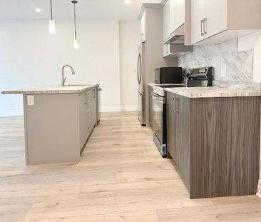 For Lease - 7406 Majestic Trail Unit# Main Floor, Niagara Falls, On... - Photo 3
