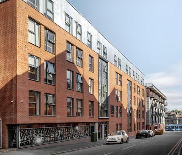 1 bedroom in a flat share to rent - Photo 6