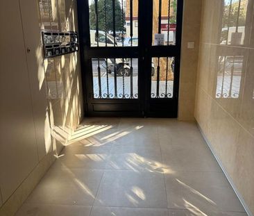 2 room luxury penthouse for rent in Valencia, Spain - Photo 3
