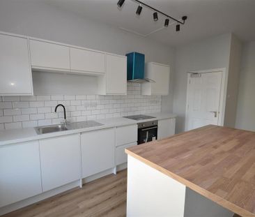 2 bedroom flat to rent - Photo 6