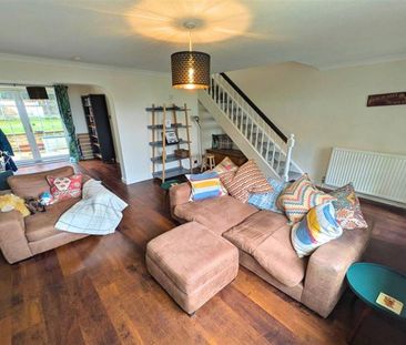 3 Bedroom Detached To Let - Photo 4