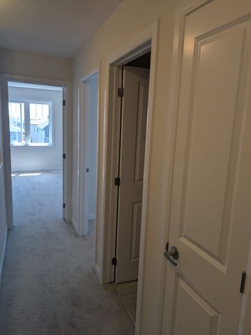 For Lease - 56 Teelin Circle, Barrhaven, Ontario - Photo 5