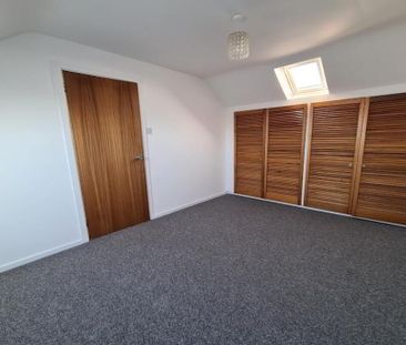26 Rathmore Road, Bangor, BT19 1NL - Photo 2