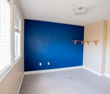 For Lease - 74 Kirkland Place Unit# Main, Whitby, Ontario - Photo 1