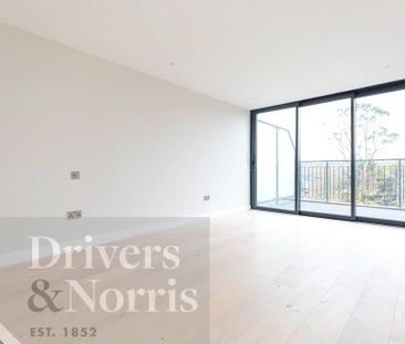 2 bedroom penthouse to rent - Photo 3