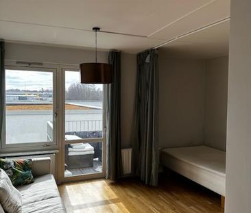 Lm Ericssons väg, Tyresö - Photo 2