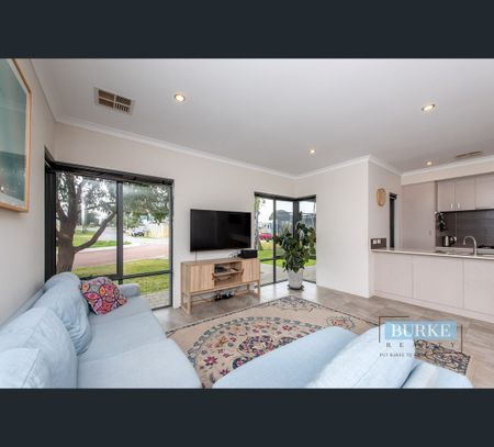 3 Denovo Walk, Craigie, WA 6025 - Photo 2