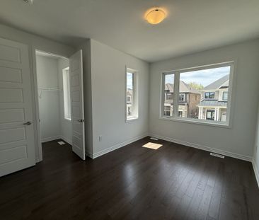 For Lease - 3437 Deepglade Path Unit# Main and 2nd floor, Pickering... - Photo 5