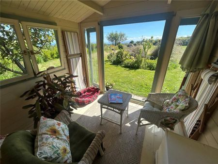 3 bedroom detached house to rent - Photo 3