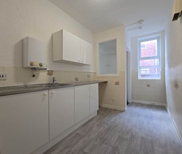 Lytham Road, Blackpool - Photo 3