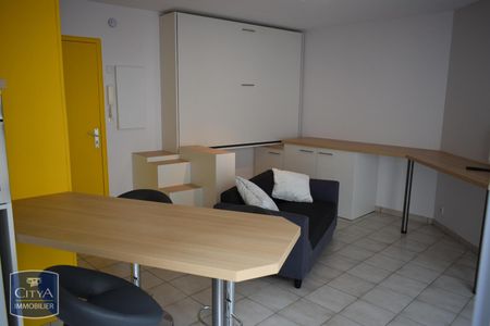 Location Appartement 1 pièce 22m² ANGERS 49100 - Photo 2