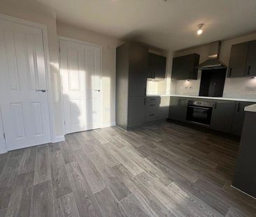 3 bedroom terraced house to rent - Photo 6