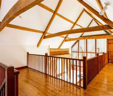 A beautifully presented barn conversion situated in a desirable rur... - Photo 6