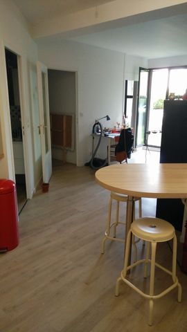 Location Appartement 2 pièces 50m² ORLEANS 45000 - Photo 2