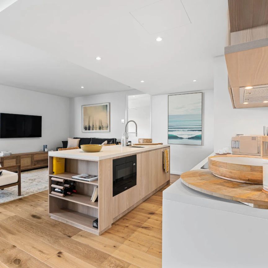 Exclusive Furnished Apartment - Photo 1