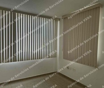 Renta departamento en planta alta de dos recámaras en Paseos del Bo... - Photo 4