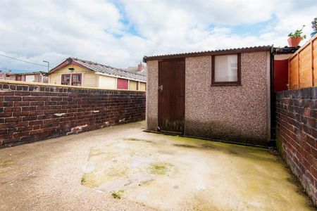 2 bedroom House To Let - Photo 3