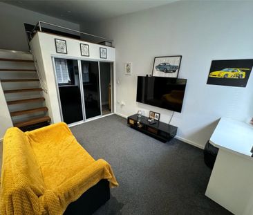 0 Bedroom - Millbrook Road East, Southampton - Photo 2