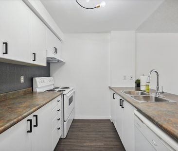 For Lease - 91 Aspen Springs Drive Unit# 104, Clarington, Ontario - Photo 6