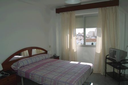 Apartment for rent in Nerja, Málaga, Spain - Photo 5