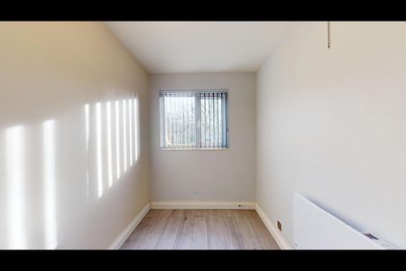 2 Bed Flat, Harp Island Close, NW10 - Photo 4