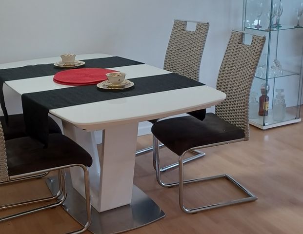 Charmante Balkonwohnung in Leverkusen - Photo 1