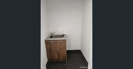 2 BEDROOM TOWNHOUSE IN MINTA ESTATE - Photo 4