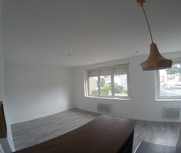 Location Appartement 2 pièces 43m² MARQUETTE LEZ LILLE 59520 - Photo 3
