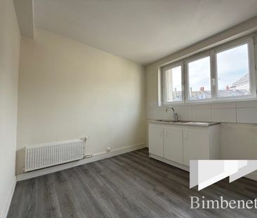 Appartement à louer, 3 pièces - Orléans 45000 - Photo 2
