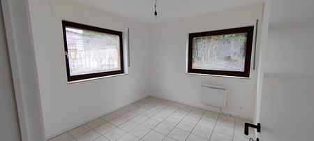 Schöne, komplett renovierte 1-Schlafzimmer-Wohnung in Lichtenbusch - Photo 5